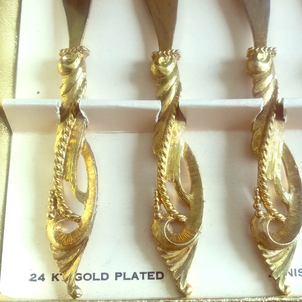 24kt gold plated Knifes  by Tancraft